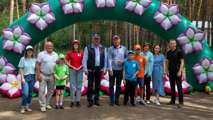 Зәйнең «Йолдызлык» лагеренда тантаналы төстә икенче смена ачылды