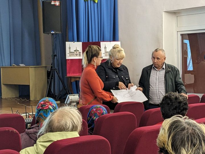 Югары Багражда  XIX гасырда төзелгән  чиркәүне  реставрацияләү  буенча фикер алыштылар