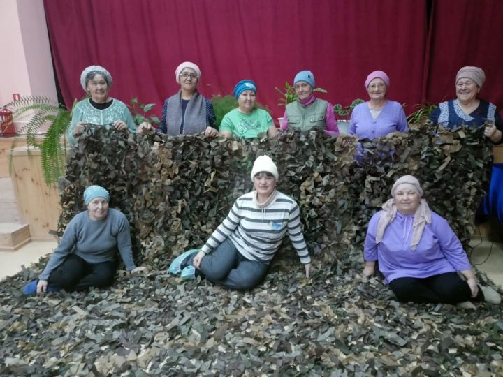550 маскировочных сетей сплели в селе Верхние Шипки