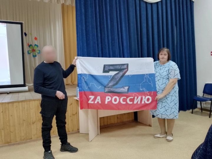 Иске Тәкмәктә якташ геройларга мәдхия укыдылар