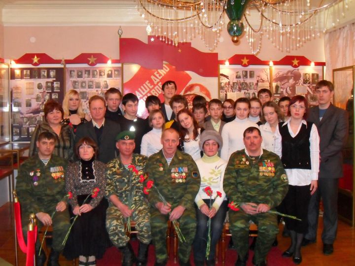 Патриотизм в сердцах: ветераны-афганцы являются примером для молодежи