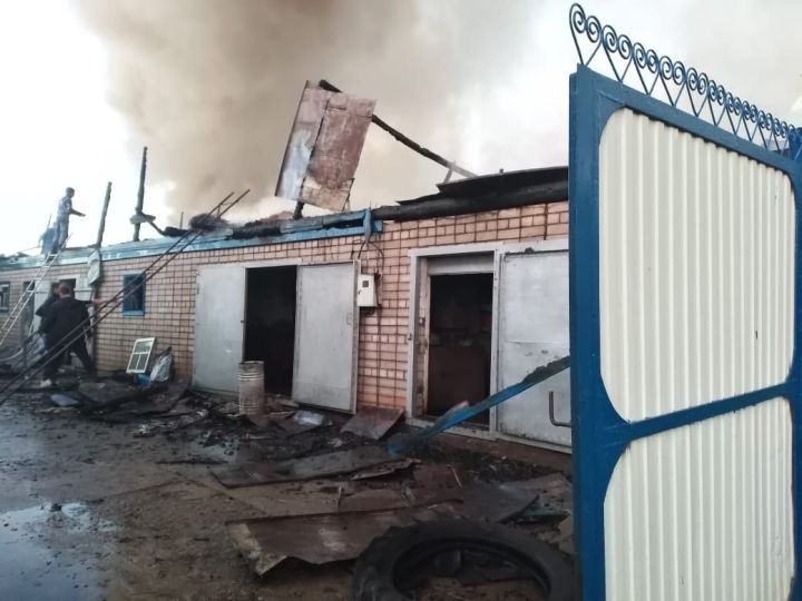 На прошлой неделе пожарные получили 11 сигналов тревоги