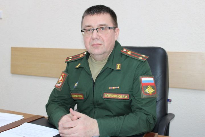 Контракт буенча хезмәтне сайлаучыларга бер тапкыр бирелә торган акчалата түләүне арттырдылар