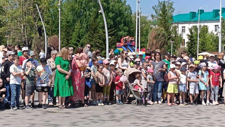 В Заинске отмечают Международный день защиты детей