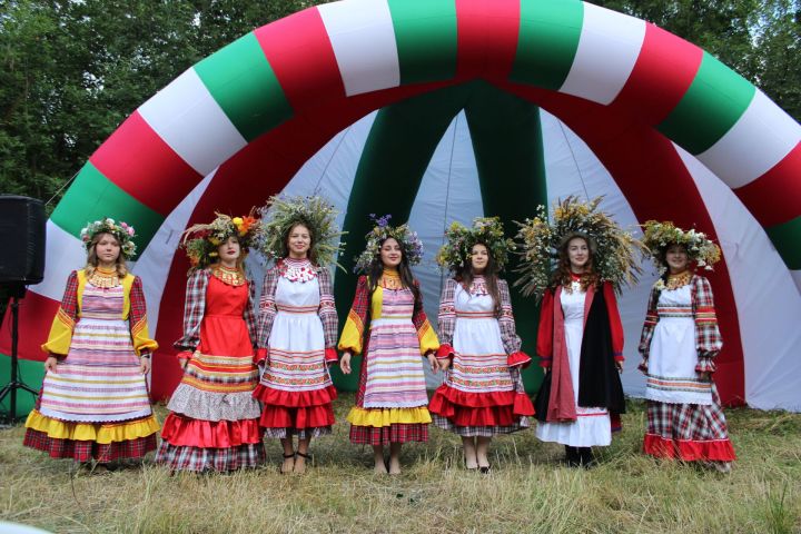 Стало известно имя первой красавицы Петрова дня в Заинске