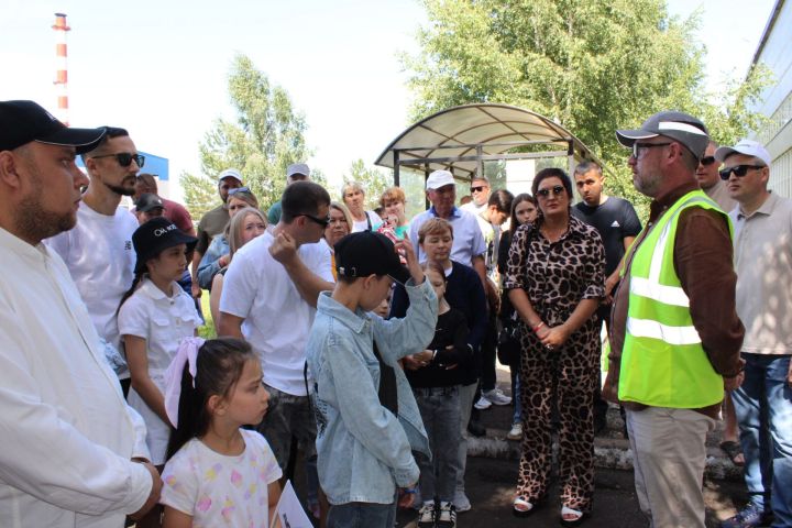Семейный праздник отметили на заинском предприятии