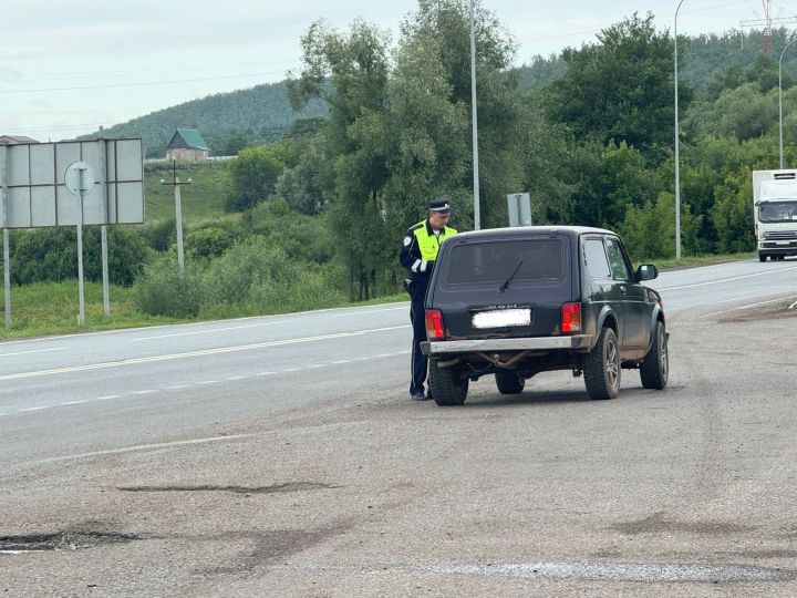 «Тоннель» операциясе: инспекторлар шоферларны тикшерде