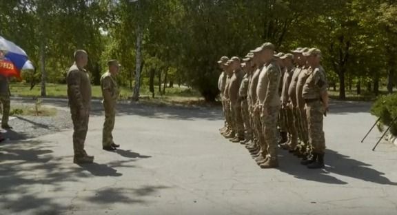 Бойцам в зоне СВО вручили государственные награды Татарстана