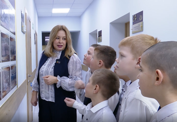 Чем отличается гармонь от баяна, сколько струн у гитары и домры