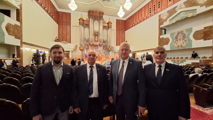 Зәй делегациясе республика Рәисенең Дәүләт Советына еллык юлламы ясау чарасында катнашты