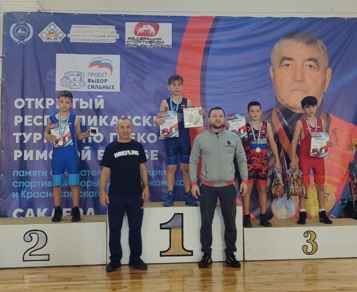 Юные борцы греко-римского стиля из Заинска завоевали медали на республиканских соревнованиях