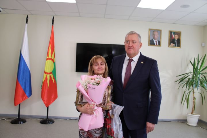 Ялга кайткач очрашу