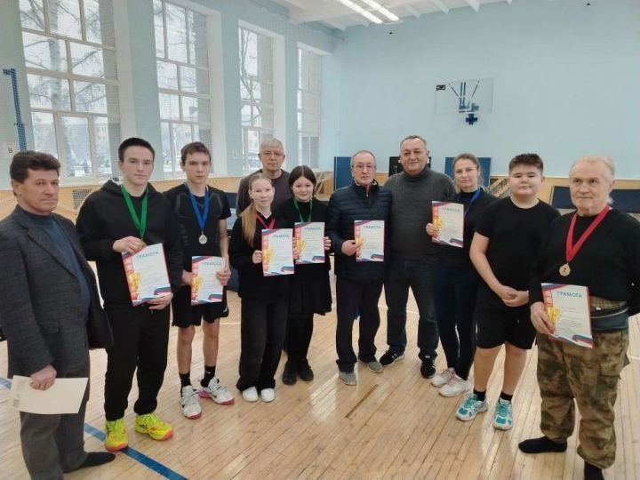 Яктыкүллеләр өстәл теннисы буенча ярышта җиңү яулады