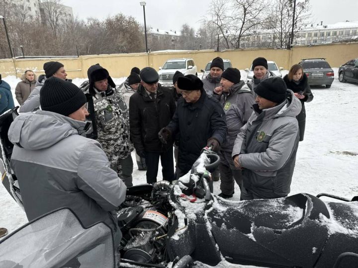 Татарстанның Биоресурслар буенча дәүләт комитетына 90 чана һәм кар чаналары тапшырылды