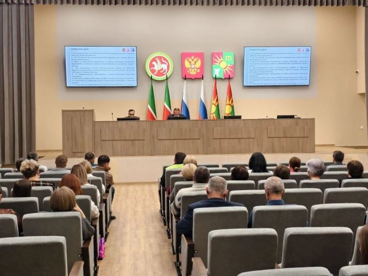 Заинск готовится к Новому году: меры безопасности на дорогах и в праздничные дни