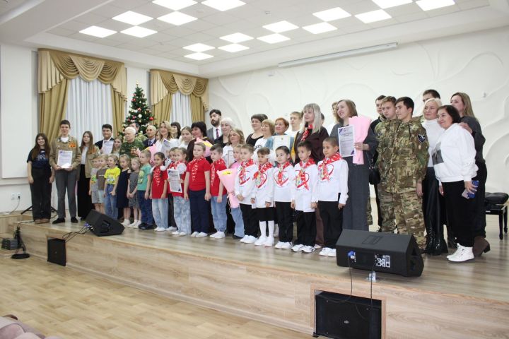 Зәйдә волонтерларны хөрмәтләделәр