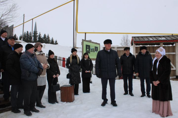 Семинар в Нижнебишевском поселении: отдельное пожарное депо и подготовка детей к будущей профессии