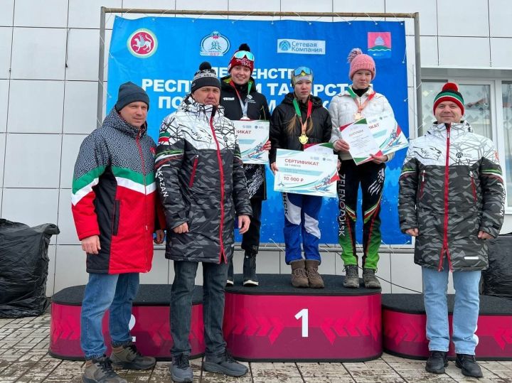 Азалия –  республика чемпионы