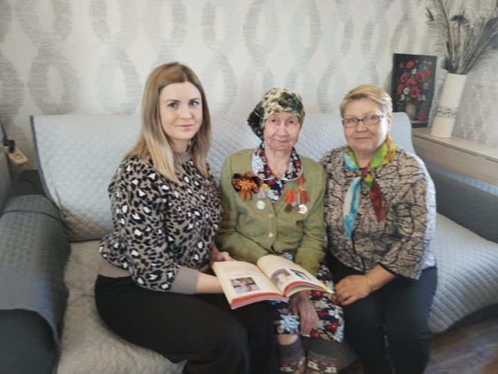Зәйле Мария ханым  авыр сугыш елларын тоткынлыкта үткәргән