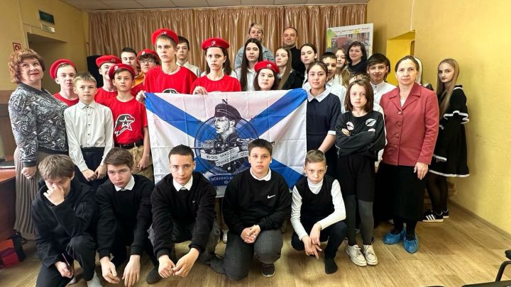 Встреча с героем: в Заинске состоялся разговор о мужестве и патриотизме