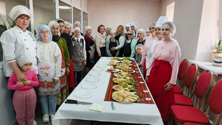 В Заинске прошел семейный кулинарный конкурс «Кыстыбый фест»