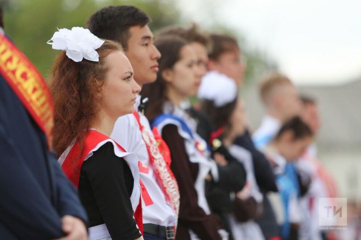 Сораштыру. Сагындыра мәктәп еллары