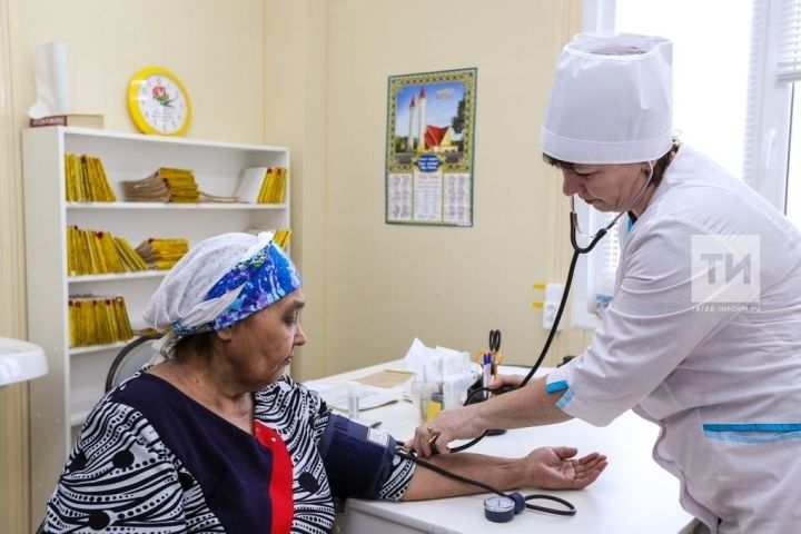Татарстанның район хастаханәләренә 24 меңнән артык өлкән авыл кешесе китерелгән