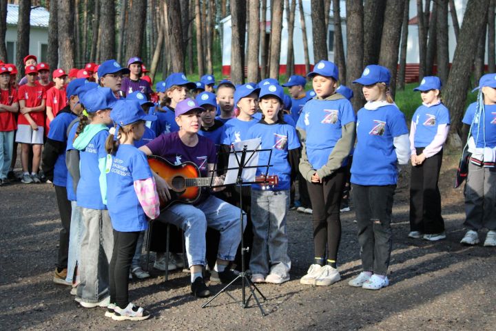 Зәй шәһәре яны лагерьлары икенче сменага балалар кабул итте