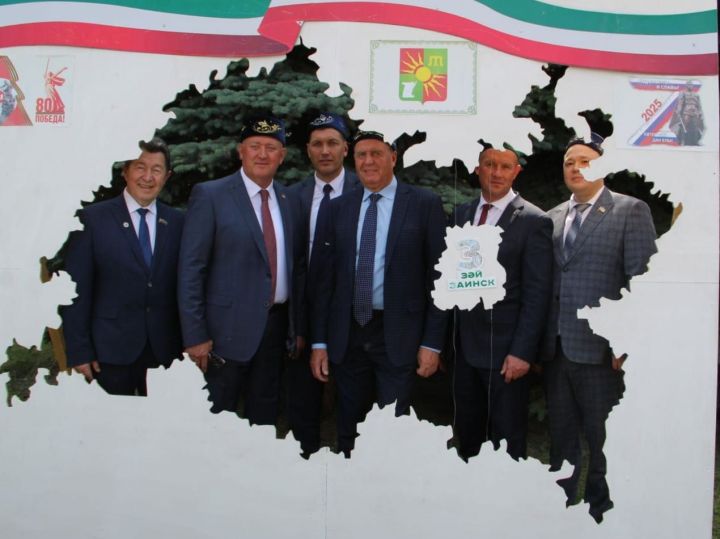 Төрле мәйданчыкларда – кунакчыллык