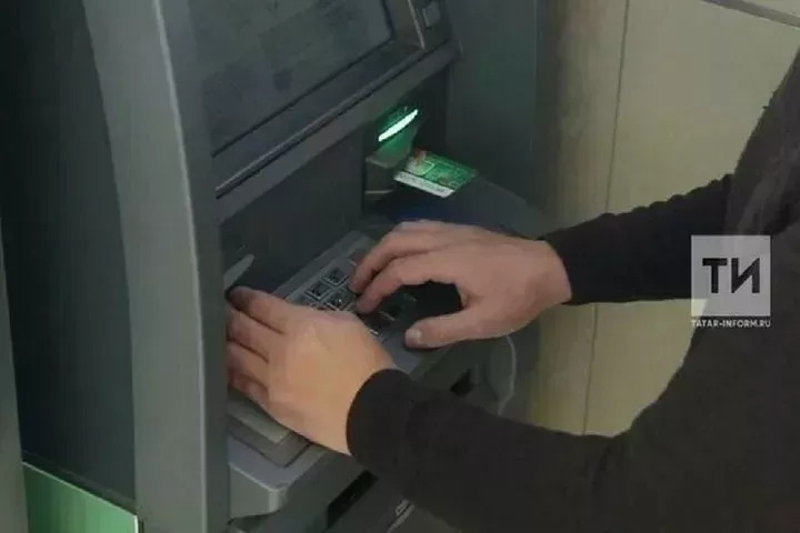 Зәйле, инвестицияләрдә акча эшлим дип, 817 мең сум акчасын мошенникларга күчергән