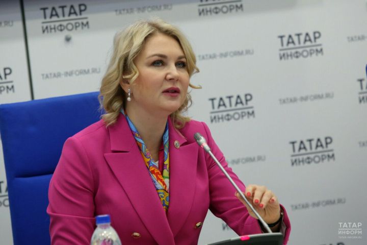 Волынец предложила выплачивать всем родителям по 20 тысяч рублей перед 1 сентября