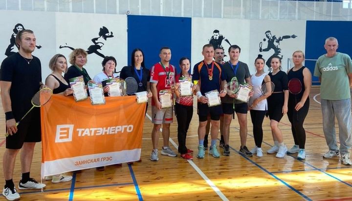 Зәйдә бадминтон уены популяр