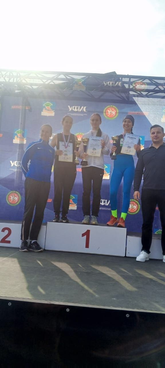 Зәй җиңел атлетика остасы кросста икенче урын алды