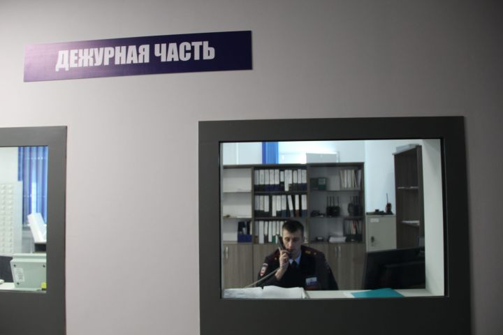 У жителя Заинска украли кошелек