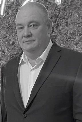 Зәйлеләр “Зәй шикәре” агрофирмасы баш инженеры Илдар Мөҗәһит улы Вәлиәхмәтовны соңгы юлга озатты