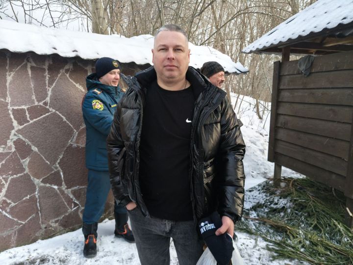 Ветеран СВО Артур Терешин окунулся в крещенскую купель на «Святом ключе»