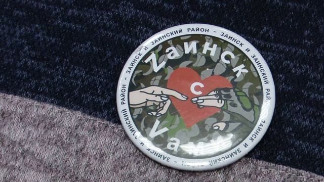 Жительницы села Поповка сплели 171 маскировочную сеть