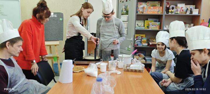 В Заинске получателей социальных услуг Центра «Радость» знакомят с русскими народными традициями