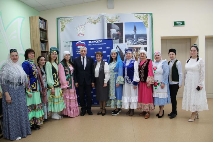 В библиотеке Заинска отметили 140-летие Габдуллы Тукая литературно-музыкальным вечером