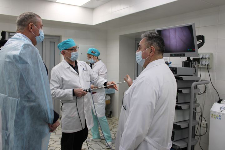 Зәйнең сәламәтлек саклау тармагында хезмәт куючылар 2025 елга нәтиҗә ясады