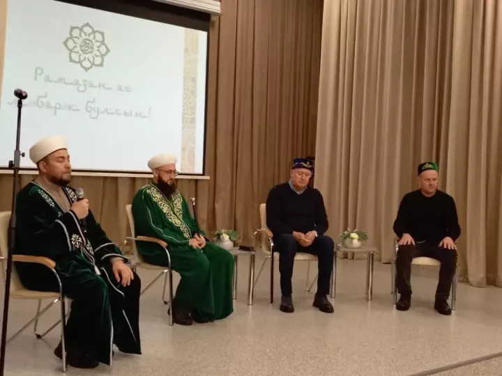 Зәйдә район ифтарына Татарстан мөфтие килде