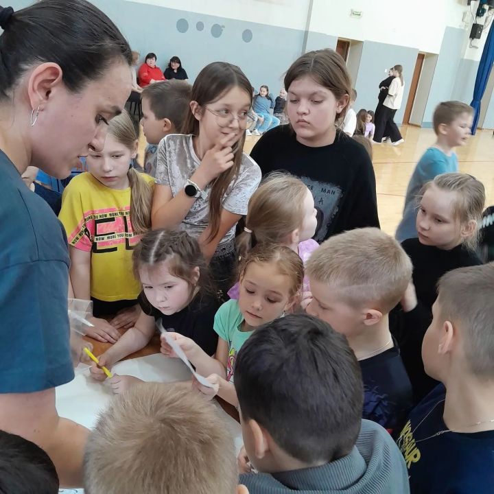 Зәй музее хезмәткәрләре мәктәп яны лагере өчен интерактив чара үткәрде