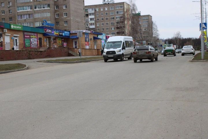 Юл яңартылу сәбәпле, Зәйнең Җиңү проспекты вакытлыча ябыла