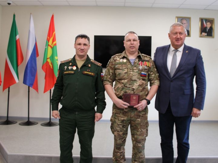 Зәйнең махсус хәрби операция ветераны Батырлык ордены белән бүләкләнде