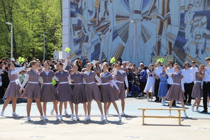 Җиңү көненә багышланган театрлаштырылган тамашаны зәйлеләр күз яшьләре аша карады