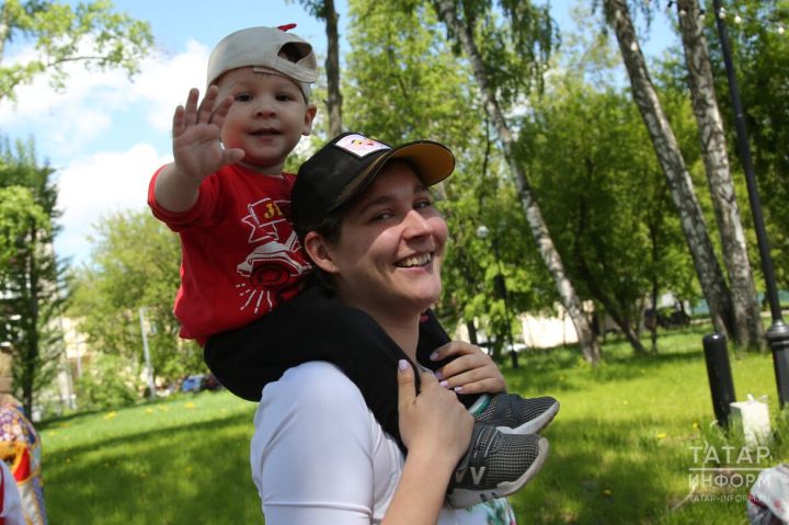 Родителям с детьми хотят дать выходной 1 июня