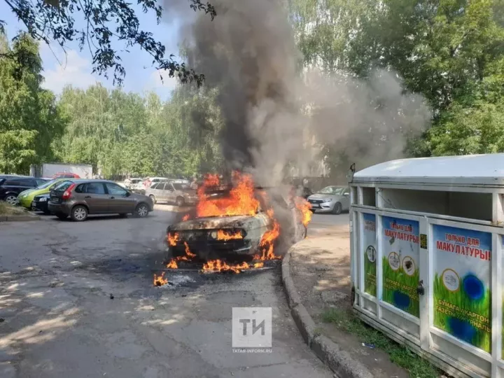 Пожарная безопасность на дороге: как защитить себя и автомобиль от огня