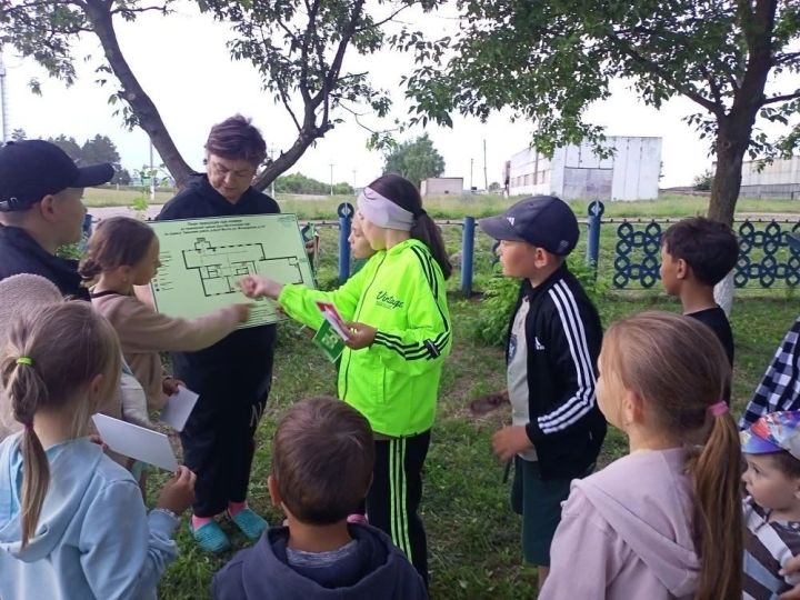 Дүрт-Мунча  мәдәният йорты  хезмәткәрләре «Әзерлек – 01!» дип аталган чара оештырды