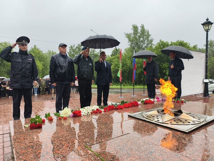 Зәйдә Хәтер һәм кайгы көне митинг белән билгеләп үтелде