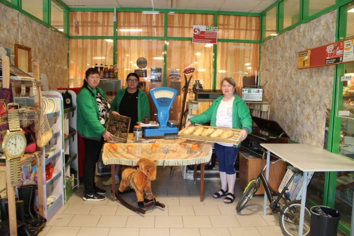 Сәүдә ноктасын  күңелгә җылы бирә торган урынга әверелдергән коллектив